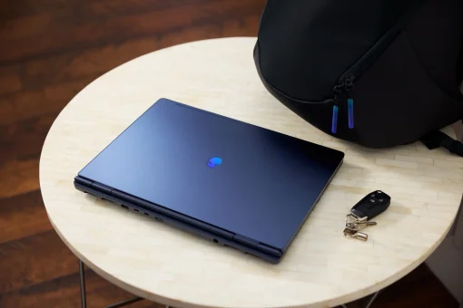 Cod. 1761 DELL Alienware 16 Aurora AC16250 /&nbsp;Intel&reg; Core&trade; 7 (Serie 2) 240H / 16GB GDDR5 / 1 TB SSD NVMe&trade; PCIe&reg; / 16.0" WQXGA (2560*1600) 120Hz, 100 % sRGB / NVIDIA&reg; GeForce RTX&trade; 5050, 8GB GDDR7 / Windows 11 / Wi-Fi 7 /&nbsp;Teclado retroiluminado blanco Alienw