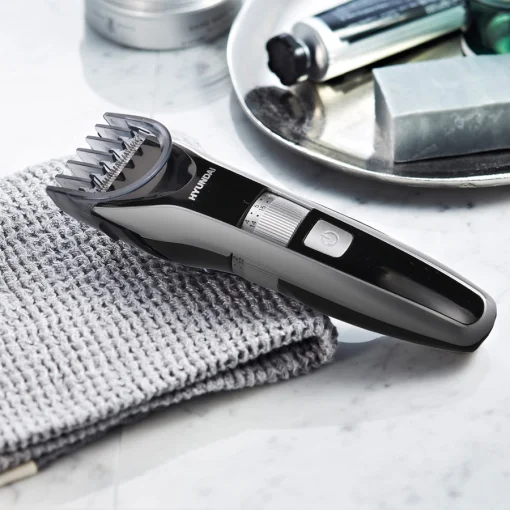 Cod. 1047 Cortadora de cabello Hyundai PHT-048 / Bat. 350mAh / Carga USB 1.5h, uso 40 min. / resistente al agua (IPX6) / 2*limitadores de cabello